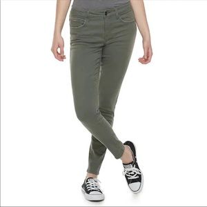 So Low-Rise Jeggings